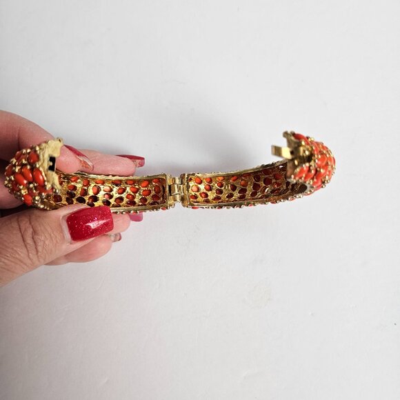 Kenneth Jay Lane Style Coral Red Orange Cabochon Hinged Heavy Bangle Bracelet - Picture 15 of 16